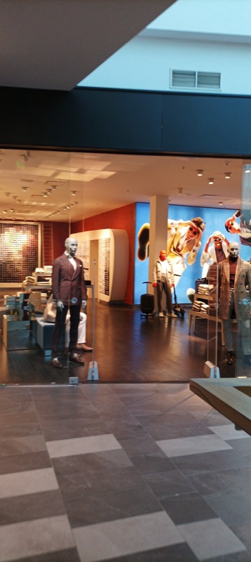 Suitsupply Vilnius