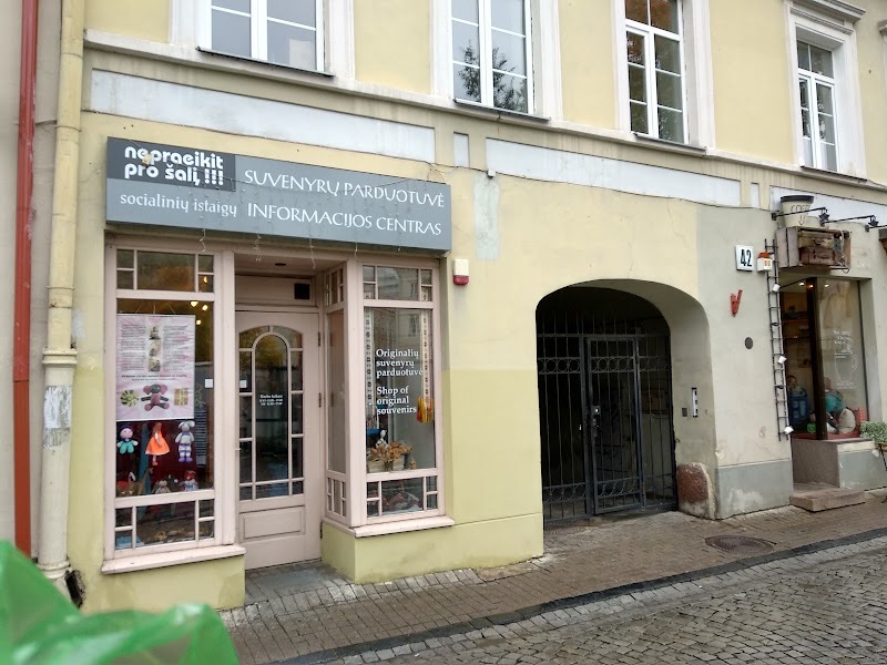 Socialinių įstaigų informacijos centras – suvenyrų parduotuvė